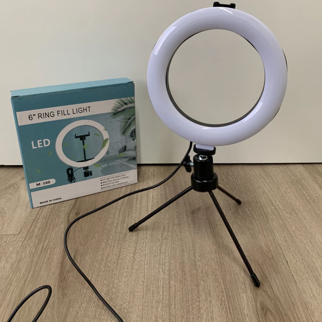 Ring Light Mesa Pequena 16cm: Ideal para TikTok, Reels e Maquiagem