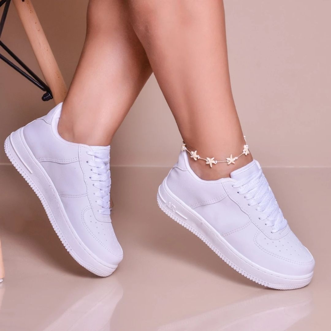Tênis Feminino Branco Original: Conforto Premium e Leveza nos Pés