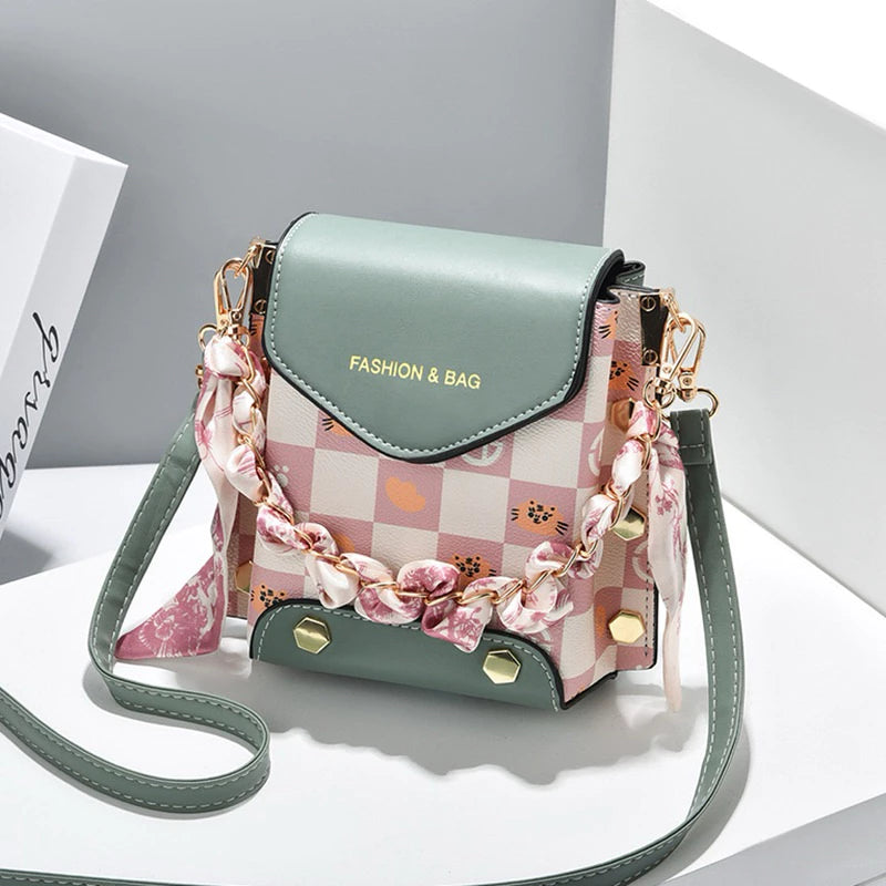 Bolsa Feminina Porta Celular Transversal: Ideal Para Passeios E Shows